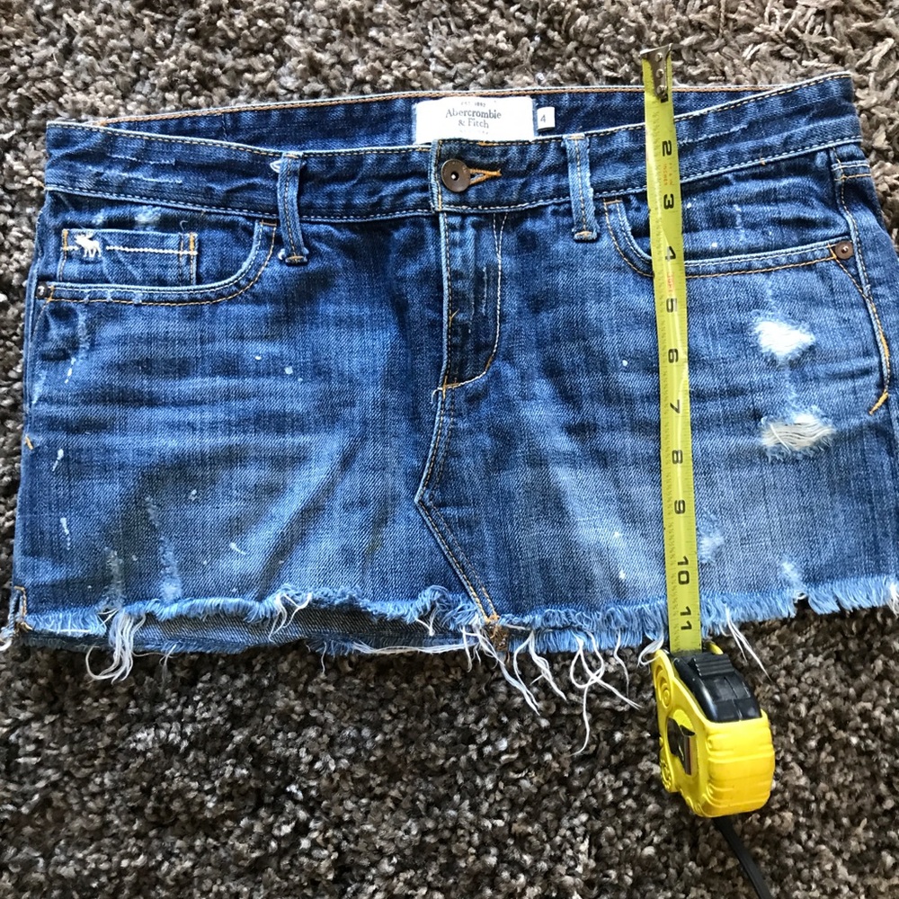 Abercrombie & Fitch Skirt size 4